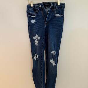 Aeropostale High-Waisted Distressed Ankle Jegging Jeans